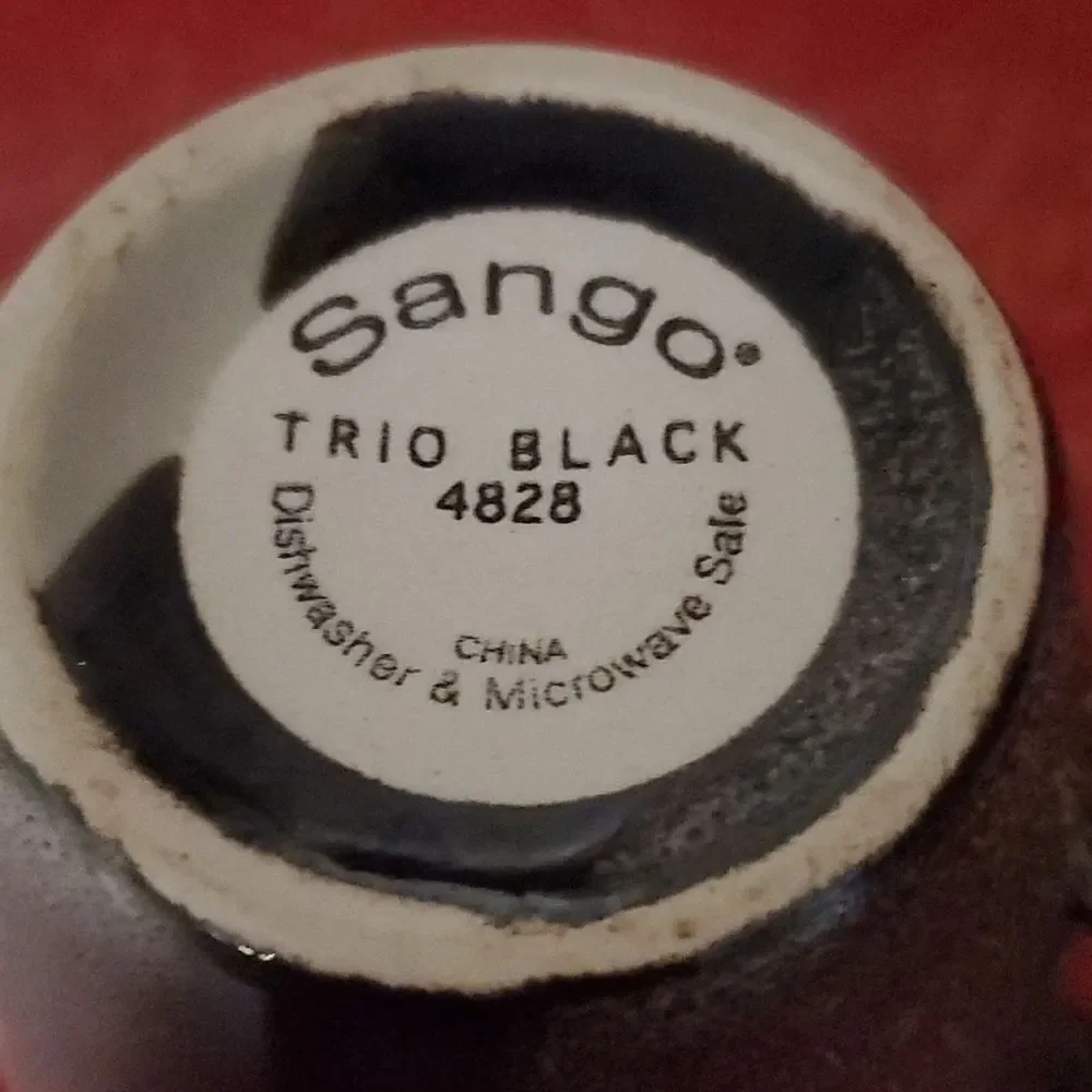 Sango 4828 Tri Black Cup Mug 12 oz